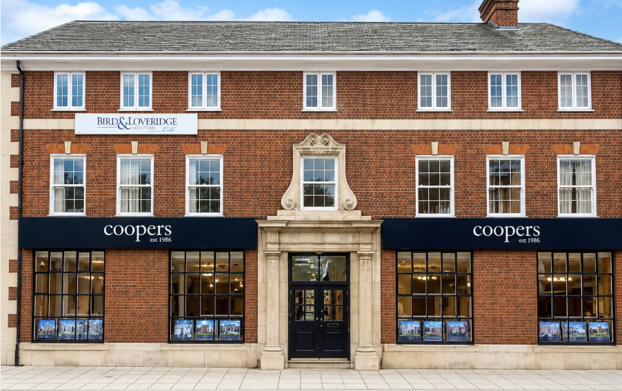 Uxbridge Estate Agents storefront